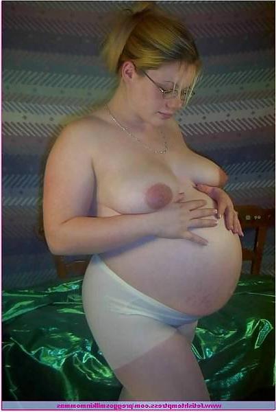 25P Pregnant tits 6
