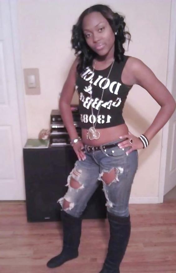 10P Ebony Angel