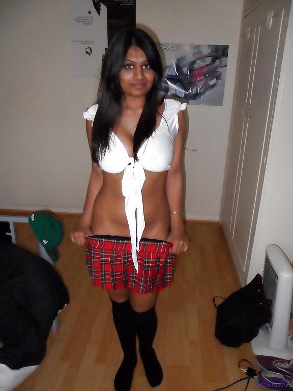 12P Busty indian cutie playing dildo