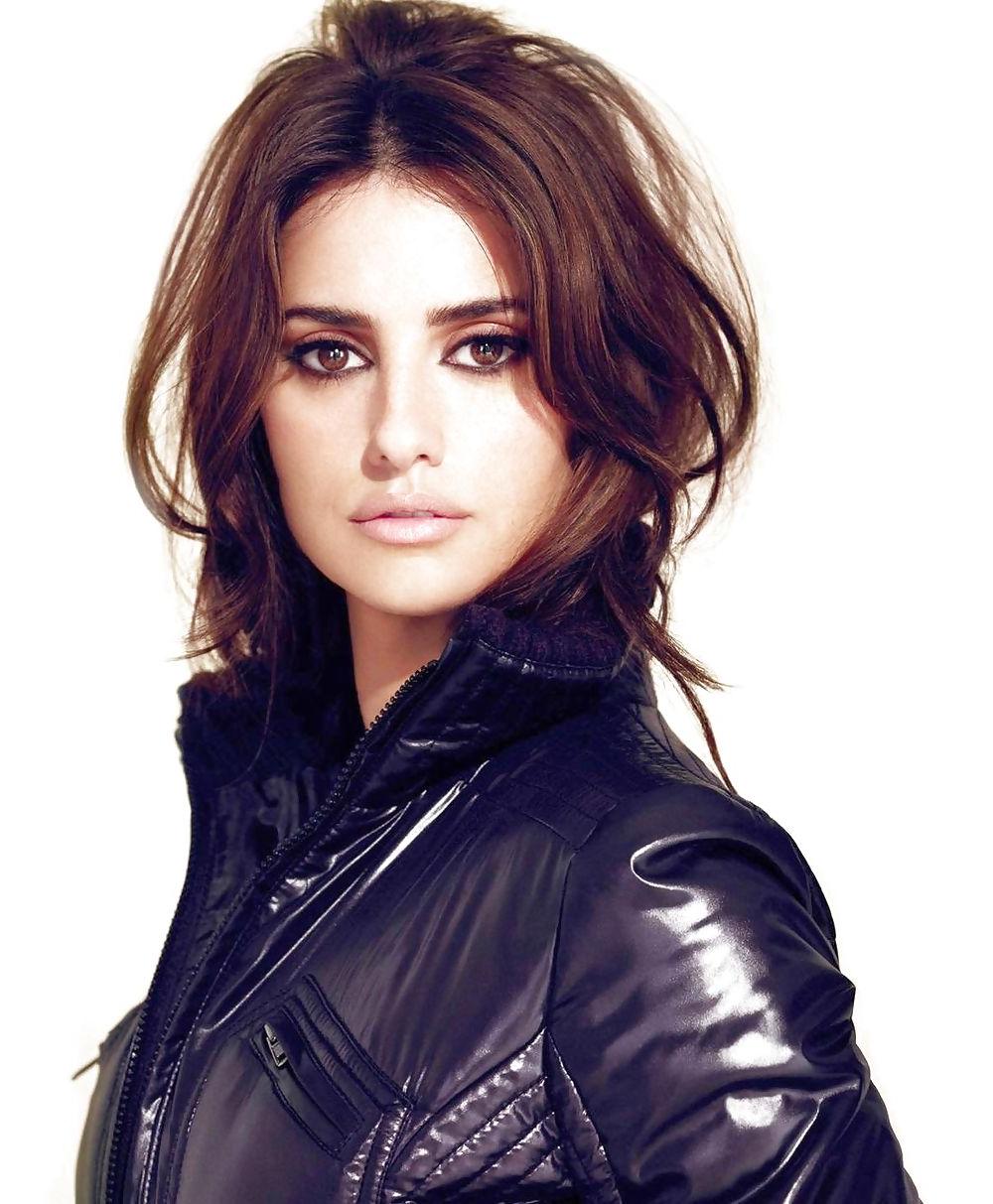 14P Penelope Cruz- Sanchez - Spanish Firecracker