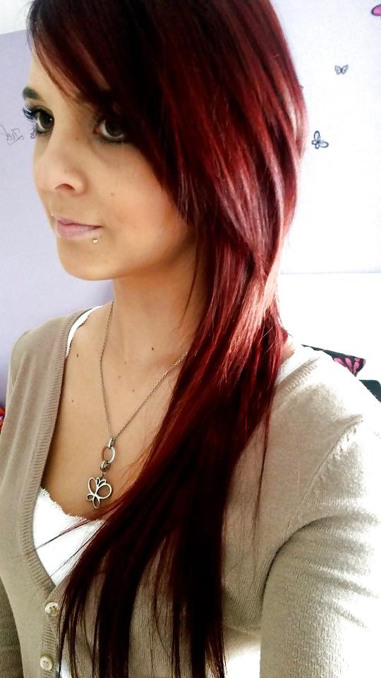 8P Young hot brunette waiting for sperm
