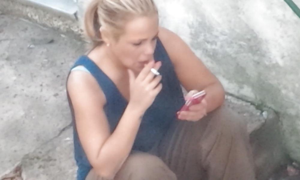 24P Smoking 4