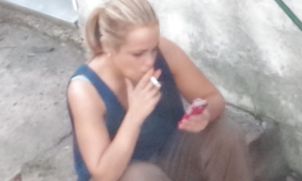 24P Smoking 4