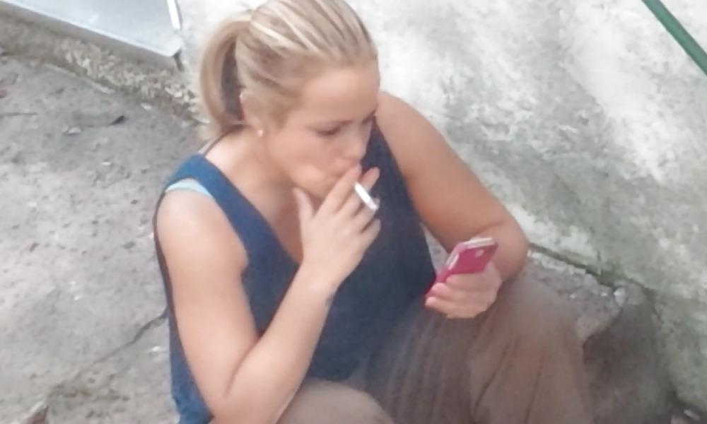 24P Smoking 4