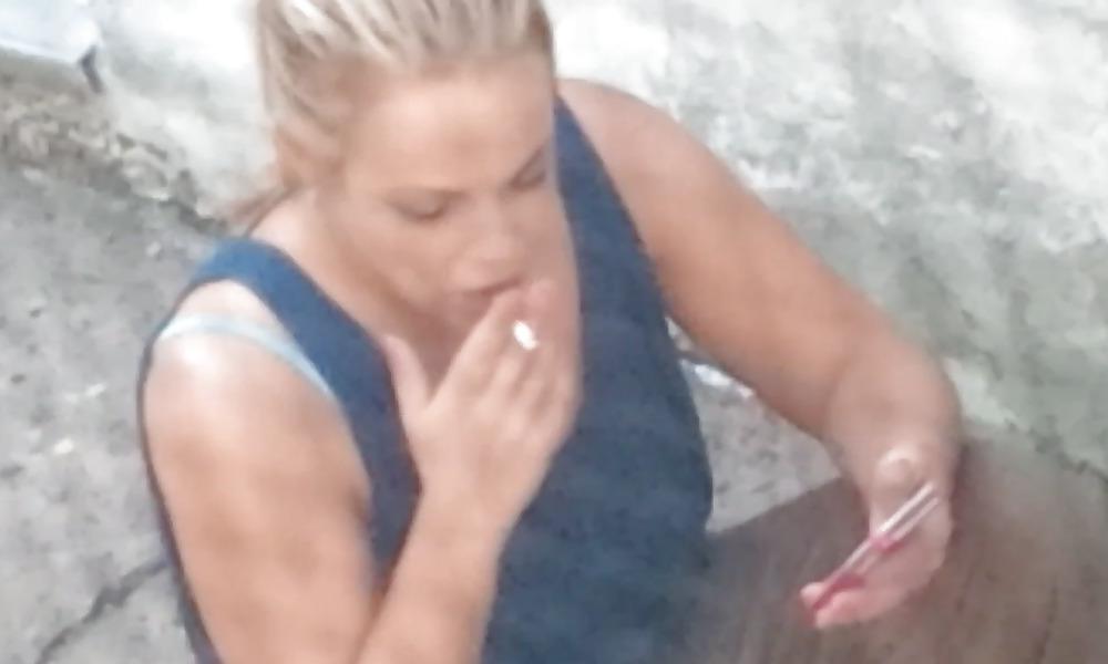 24P Smoking 4