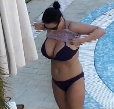 18P Serbian MILF Jana ( Big natural tits )