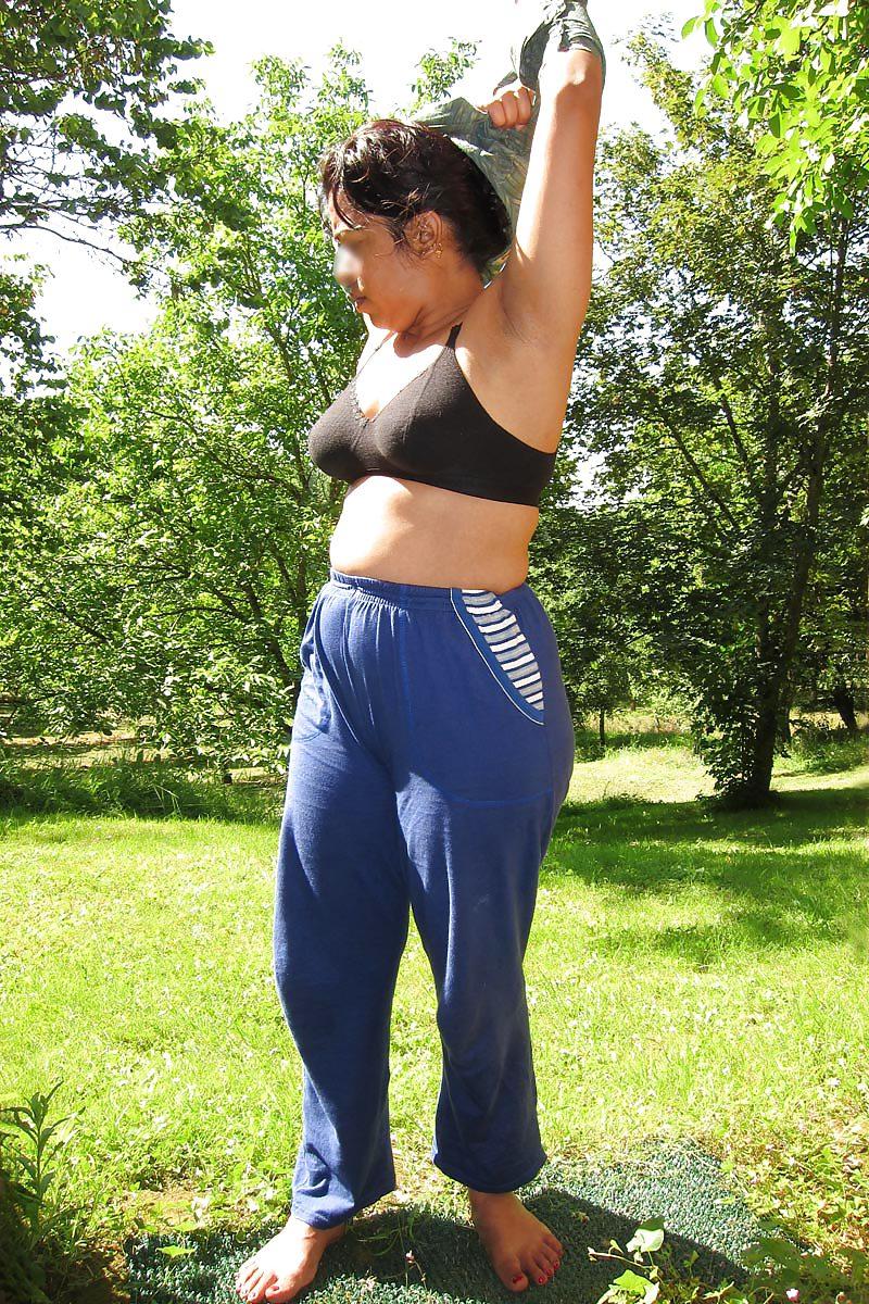 11P Indian Aunty 186