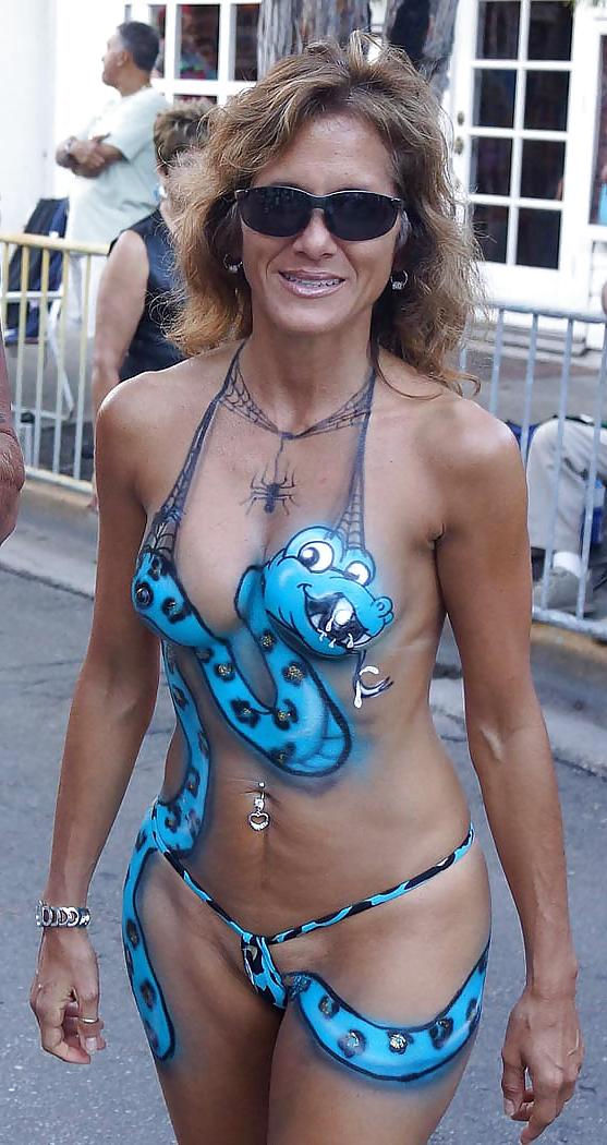 22P Exhib Milf and Gilf Carnival 01