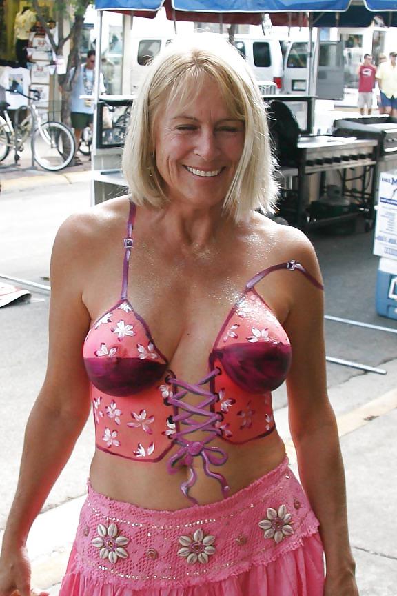 22P Exhib Milf and Gilf Carnival 01