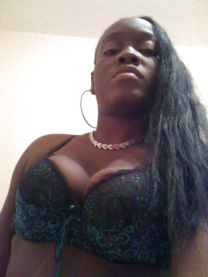 20P EBONY DE FB