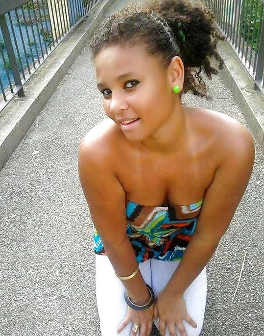 20P EBONY DE FB