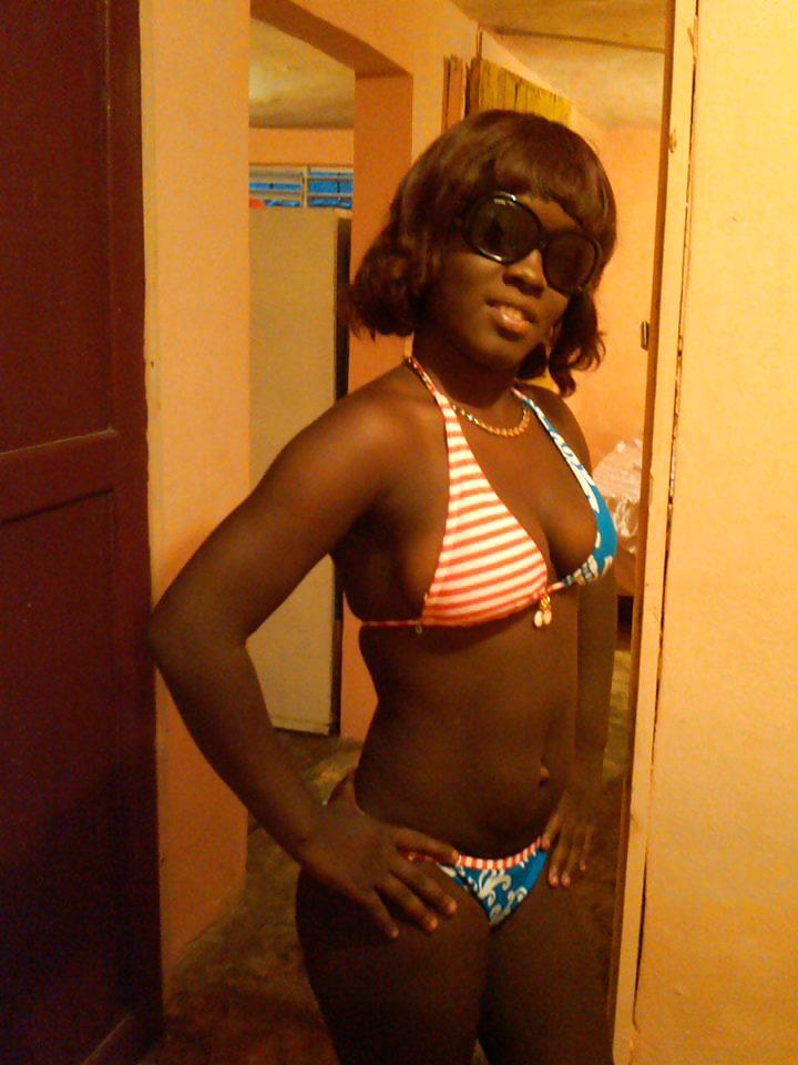20P EBONY DE FB
