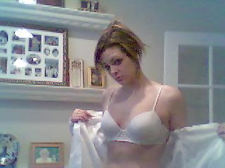 25P Bra Babes 98