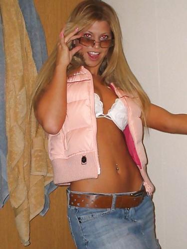 25P Bra Babes 98