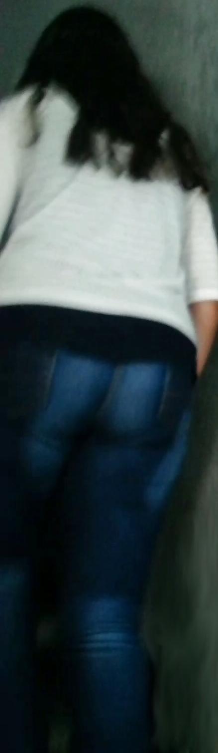 12P Candid egyptian asses