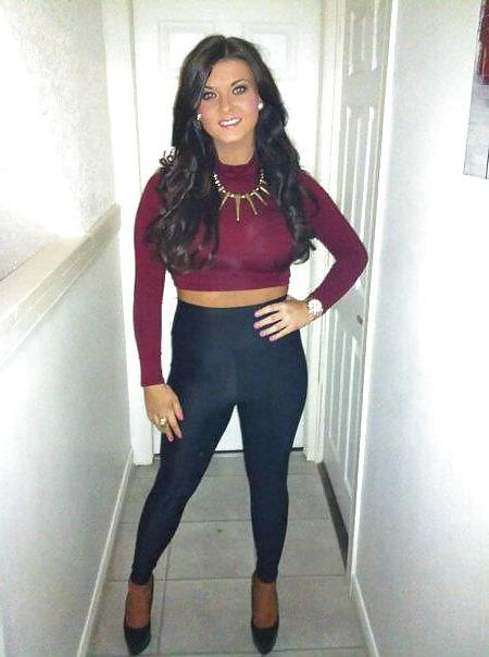 16P Leah - Perky from Glasgow