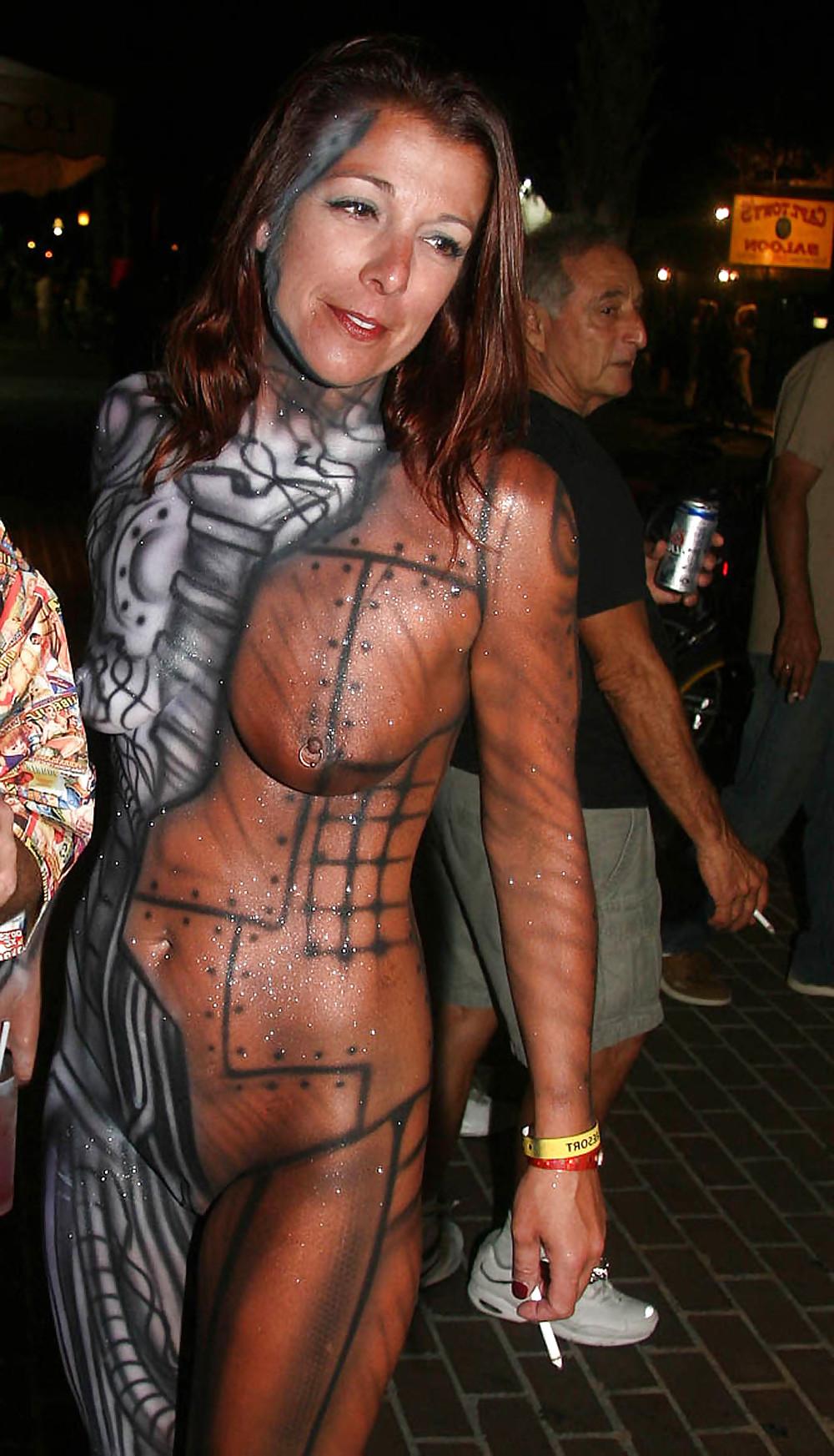 22P Exhib Milf and Gilf Carnival 02