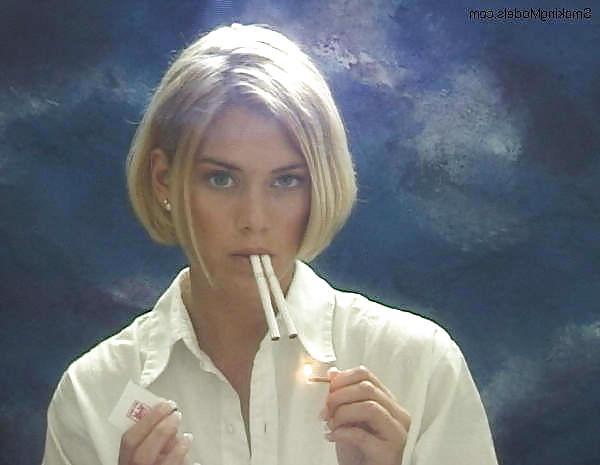 24P Multiple smoking