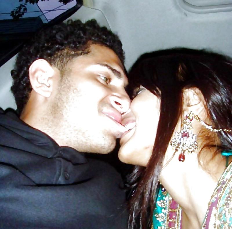 20P Sexy indian girls