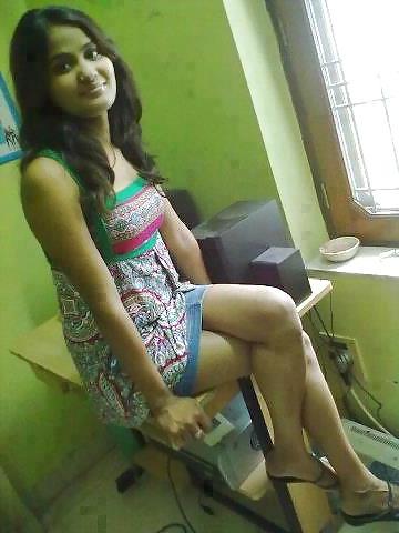 17P Beautiful Indian Girls 73 (Non Porn)-- By Sanjh
