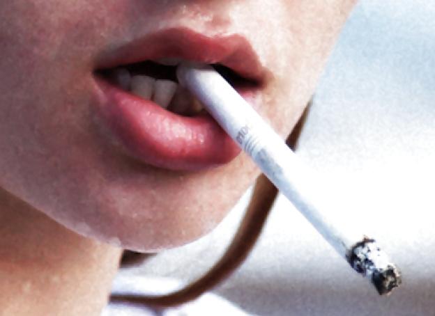 25P Smoking Sexy
