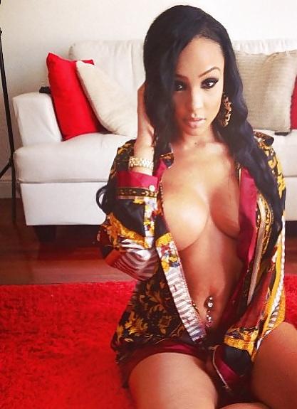 25P Amateur Black Girls 75