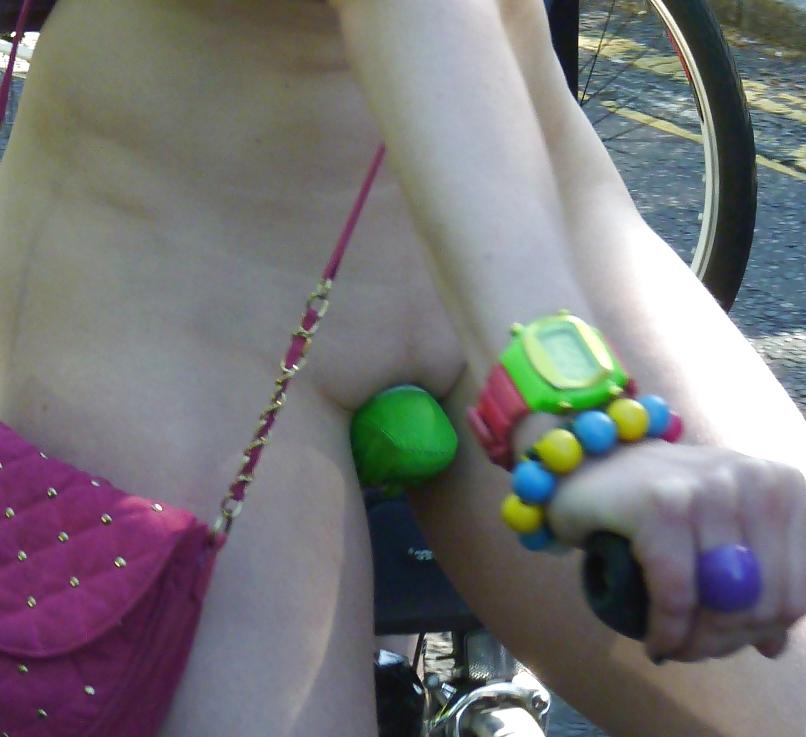 25P Sport Naked Bike #rec Pussy Flashing on Bicycle Gall6