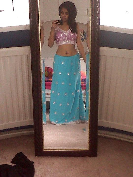 25P Indian Desi Babes Hot & Sexy Indians some Amateur
