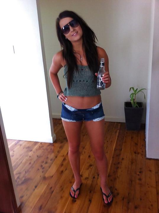 25P Horny aussie maddy huge teen tits