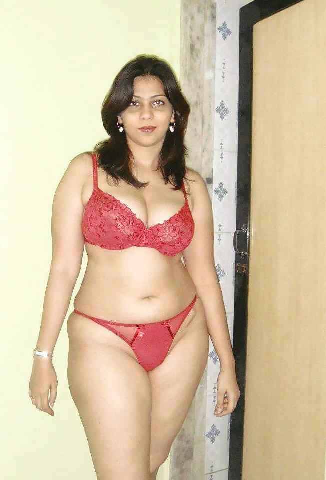 25P INDIAN aunty MIX.