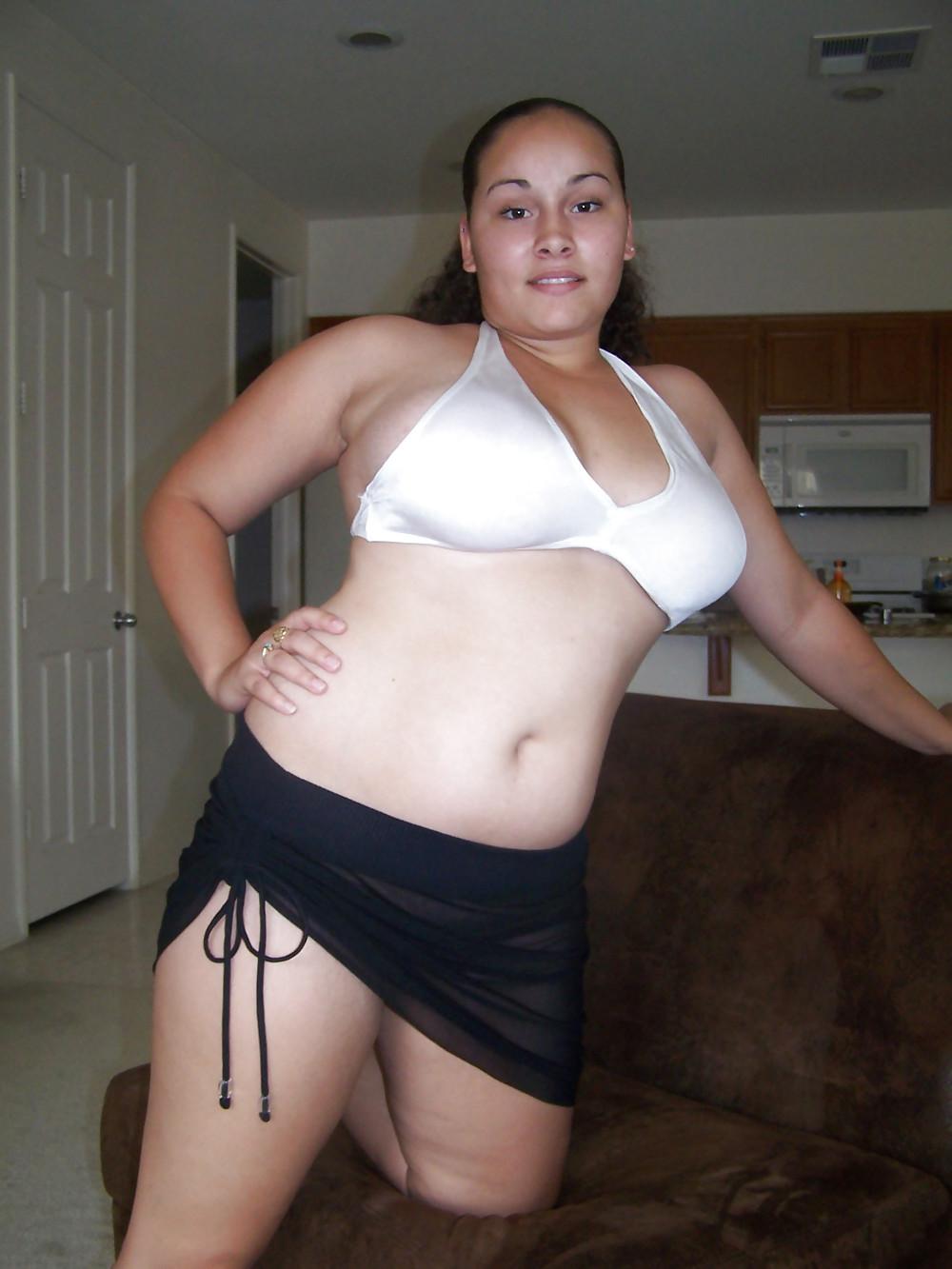 17P Fatty latina, with big boobs (2)