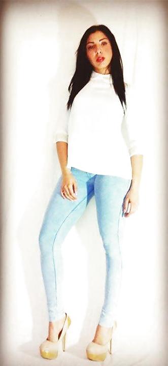 25P Beurette jeune salope Ines arab teen Ines