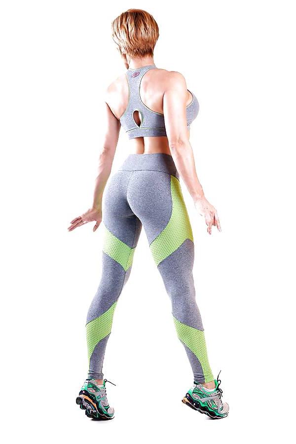 17P Big asses spandex