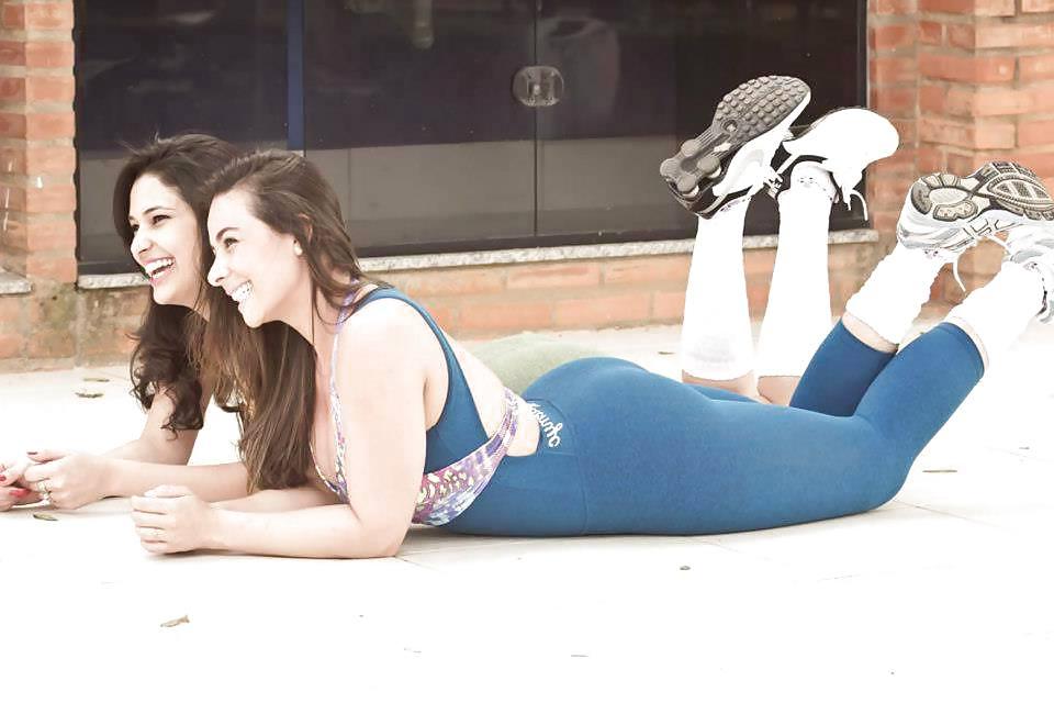 17P Big asses spandex