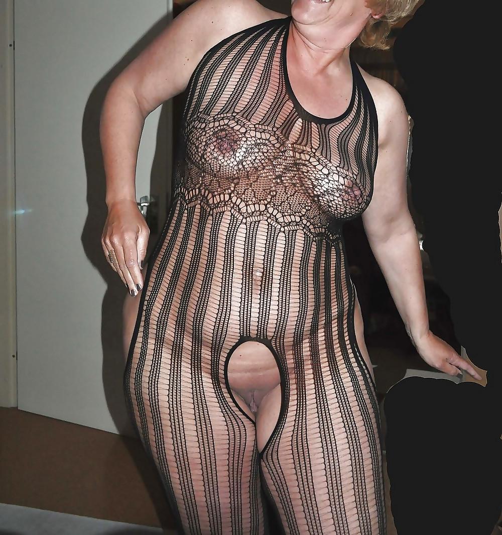 25P DIRTY  WHORE and SLUT My  friend Linda Rubens