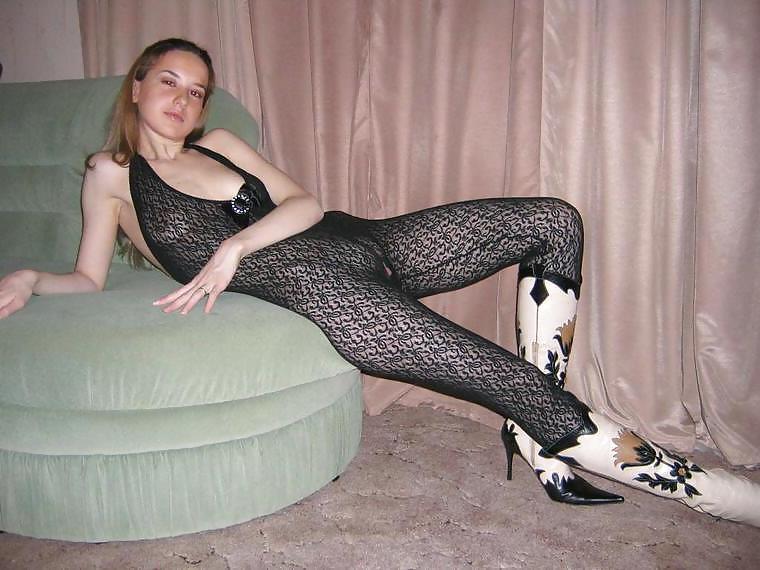 25P Girls In Boots 37