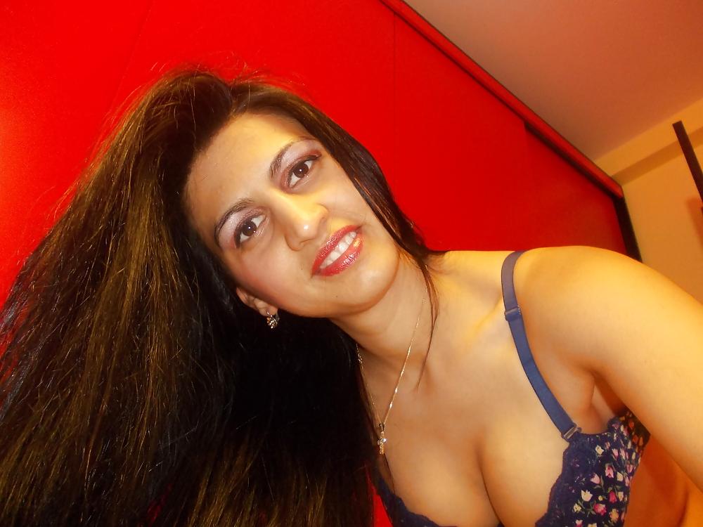 25P Most beautiful Indian Girl 11