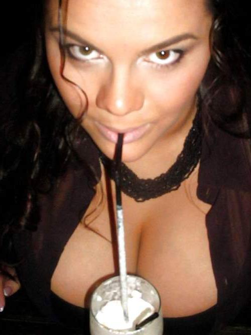 25P Huge boobs, big tits please comment