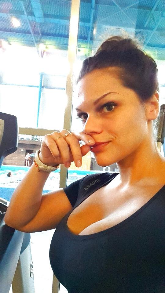 25P Huge boobs, big tits please comment