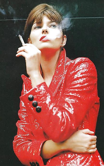 25P Smoking Sexy 2