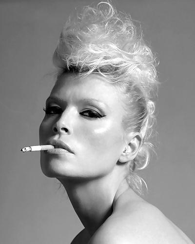 25P Smoking Sexy 2