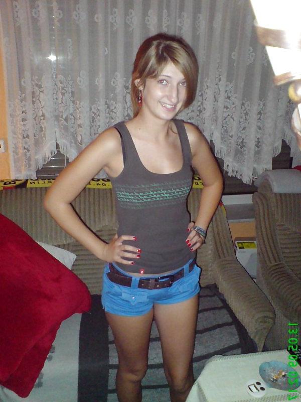 12P Showing her small tits
