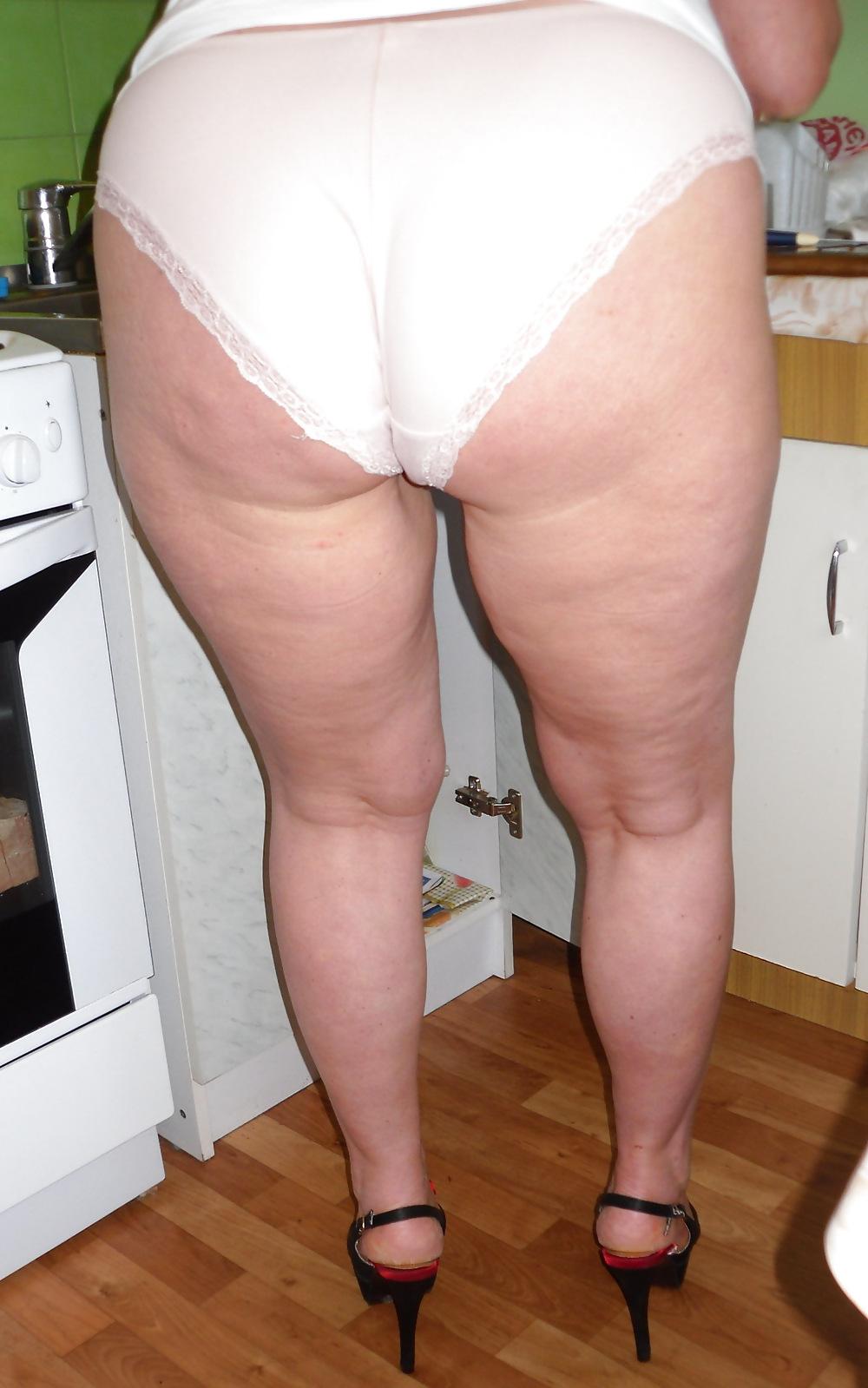 25P Pushuna's new suspender belts