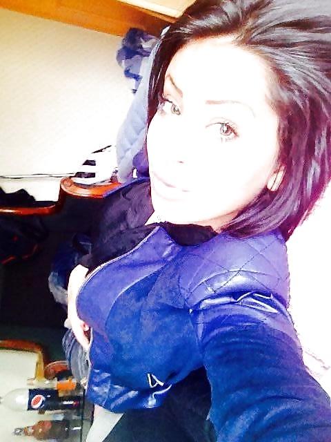 22P Beurette Twitter 2