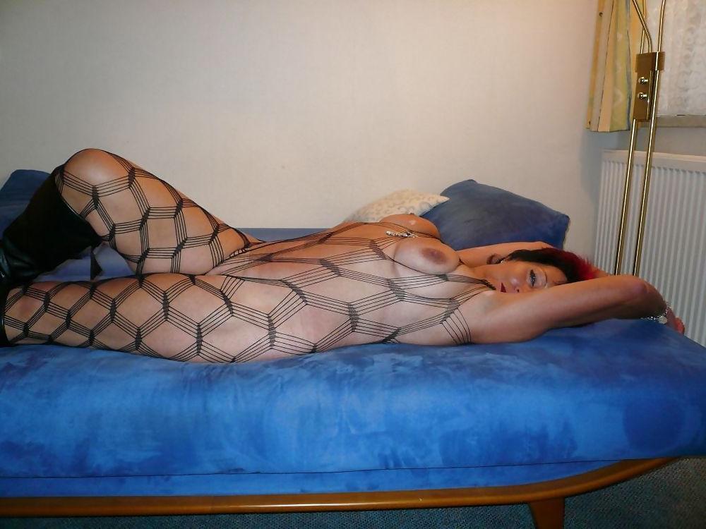 24P German sexy wife exposed near Garmisch
