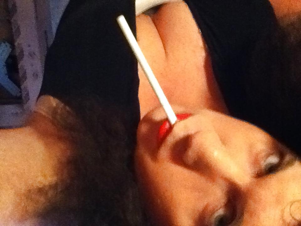 8P Smoking for a fan 