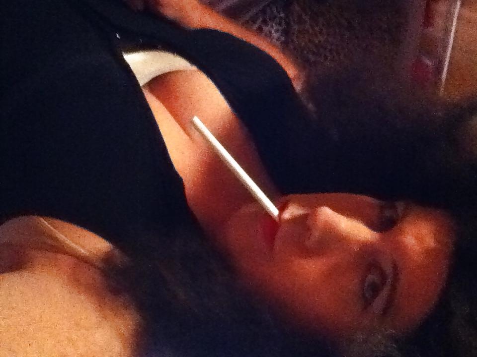 8P Smoking for a fan 