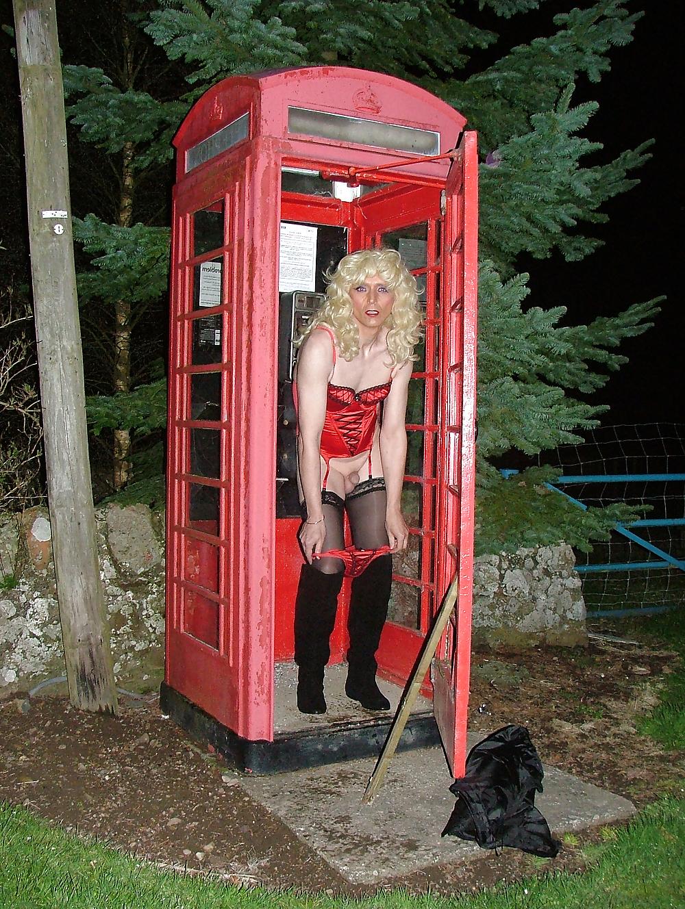 22P Red Phone Box