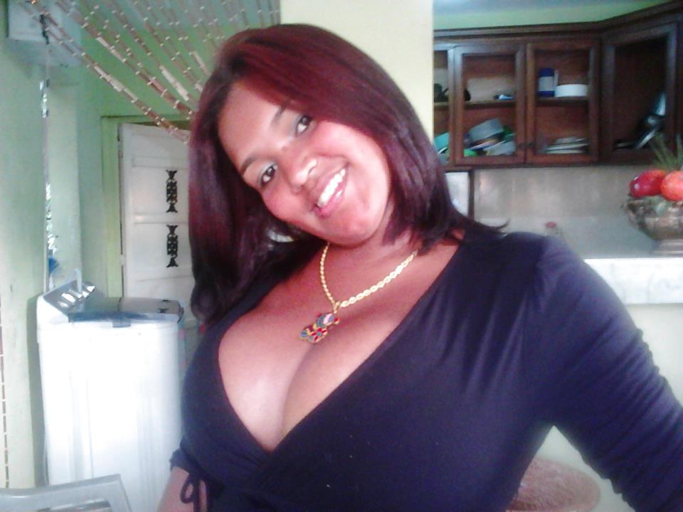 25P Spanish Girl
