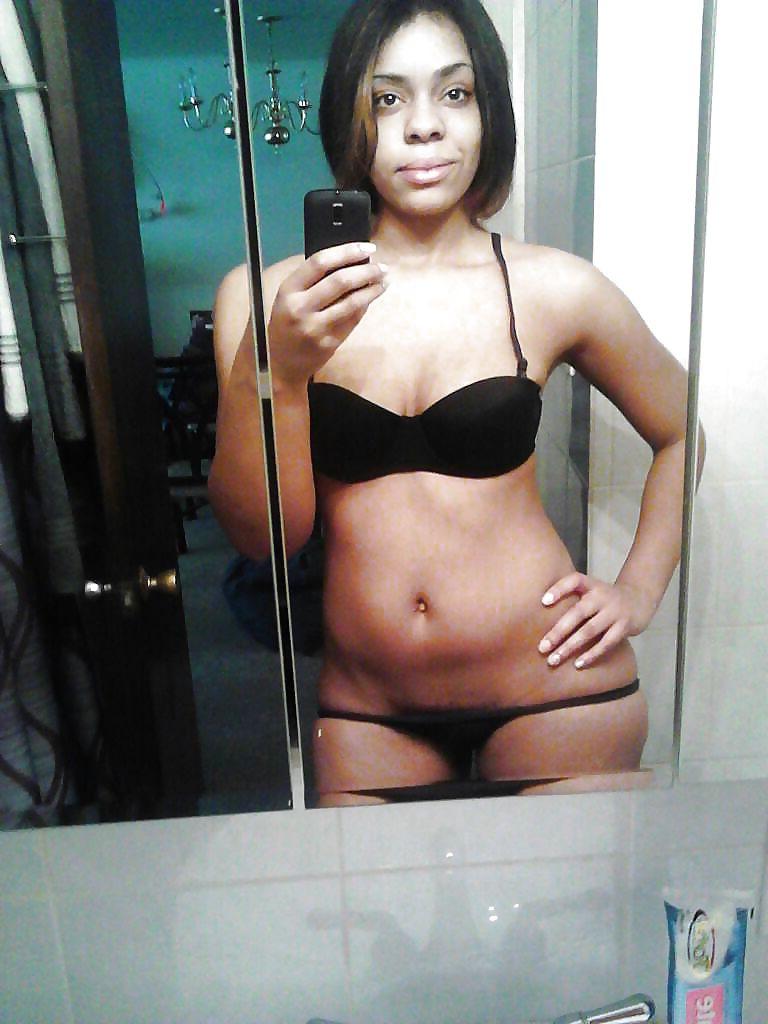 5P Ebony ass